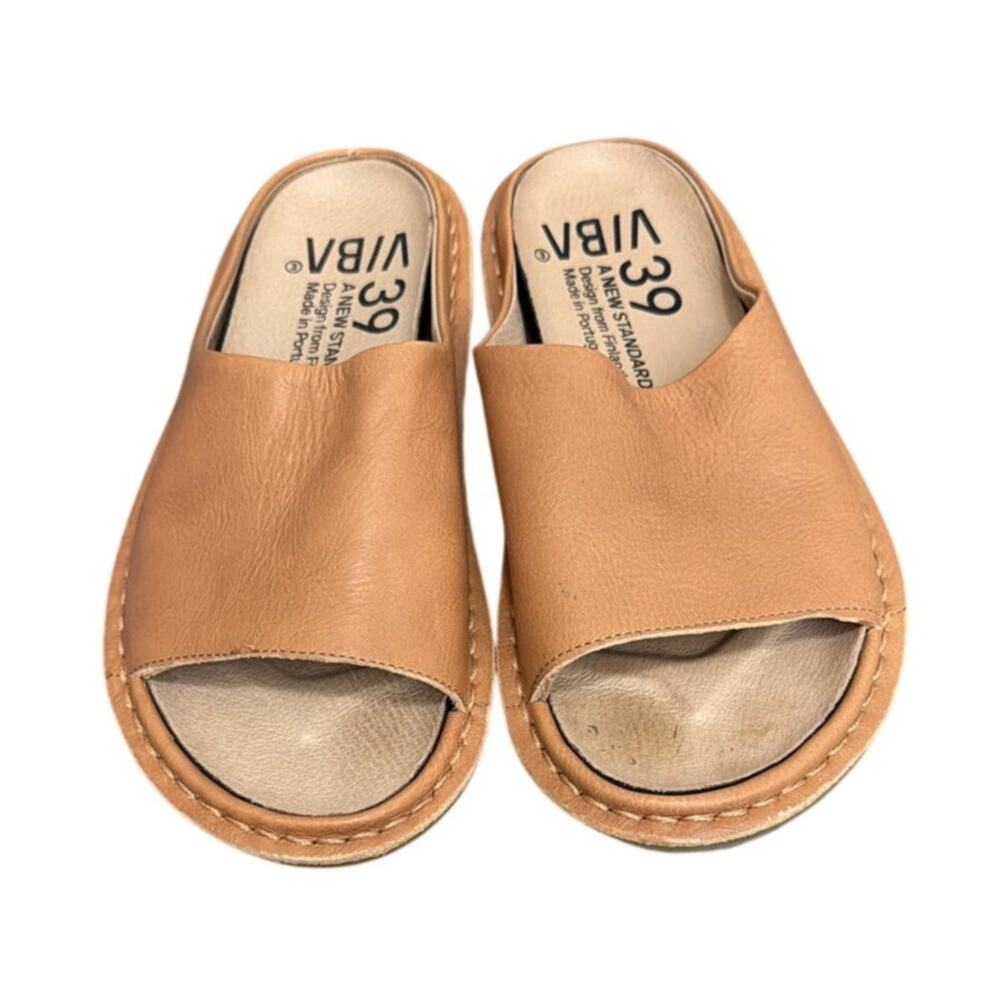 VIBAe Saint Tropez Leather Slide Sandals Fawn Tan Brown Slides Size 9 EU 39